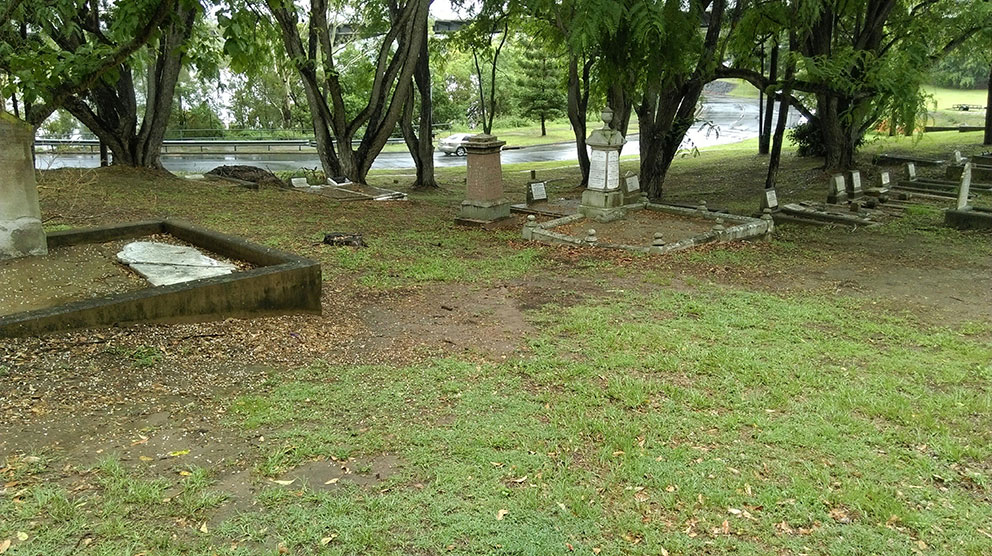 Image of 2020 site of William COLQUHOUN family grave.