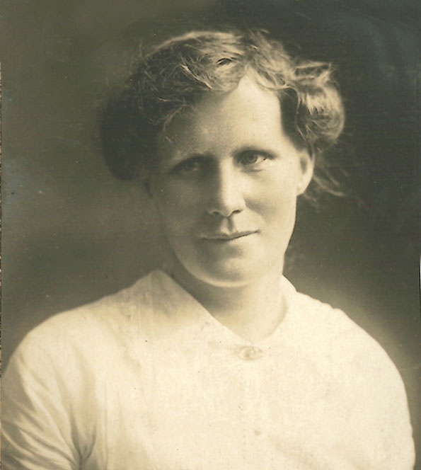 Image of Edith Emma STRONG (née WEBB). 