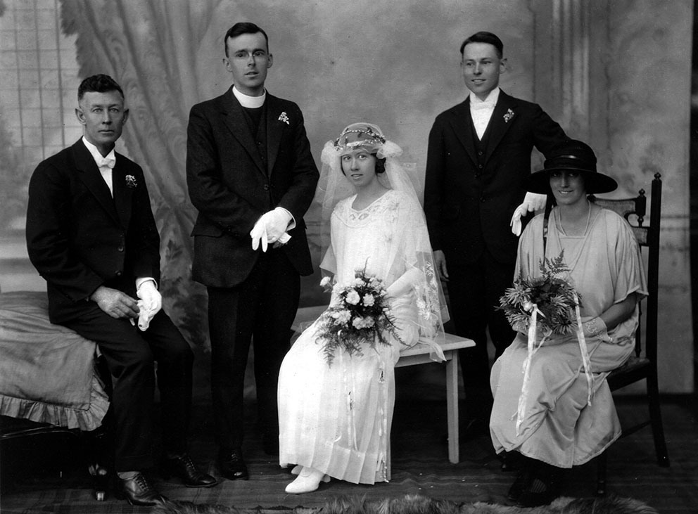 Image of Marriage of Robert STRONG to Alma PATFIELD.