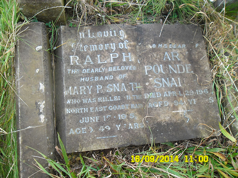 Image of SNAITH Grave.