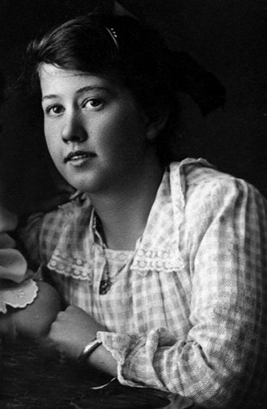 Alma aged 17 Image of Alma aged 17