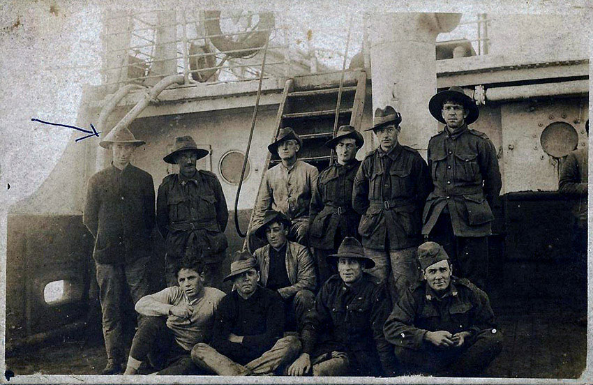 Image Walter off to WWI
